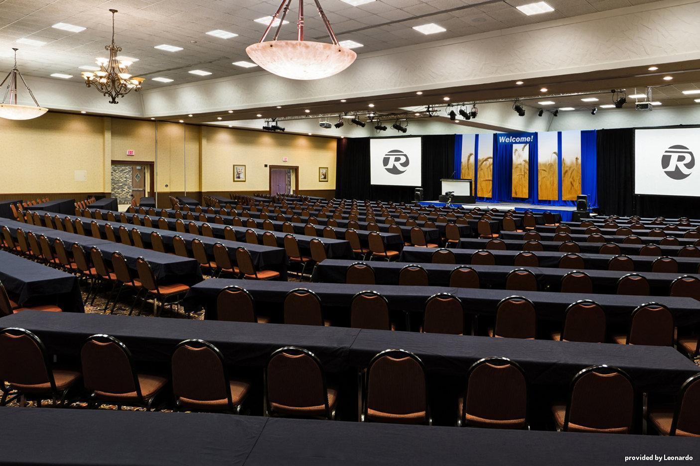 Bismarck Hotel And Conference Center ธุรกิจ รูปภาพ