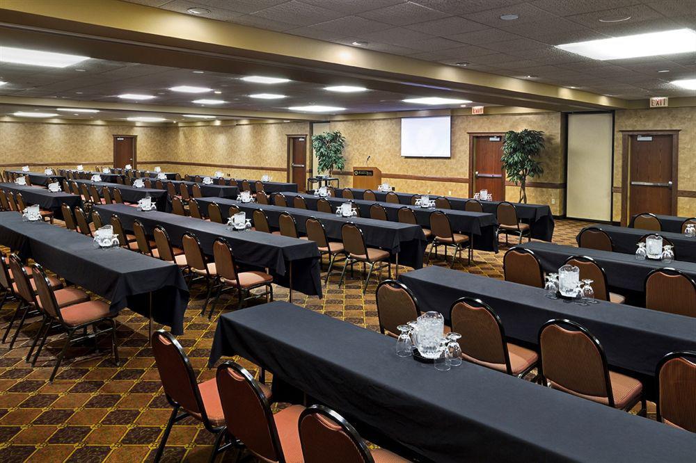 Bismarck Hotel And Conference Center ธุรกิจ รูปภาพ
